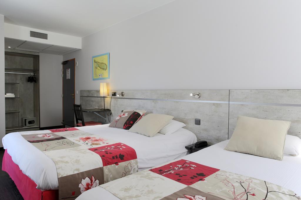 Le Castel Hotel Tain-l'Hermitage Ruang foto