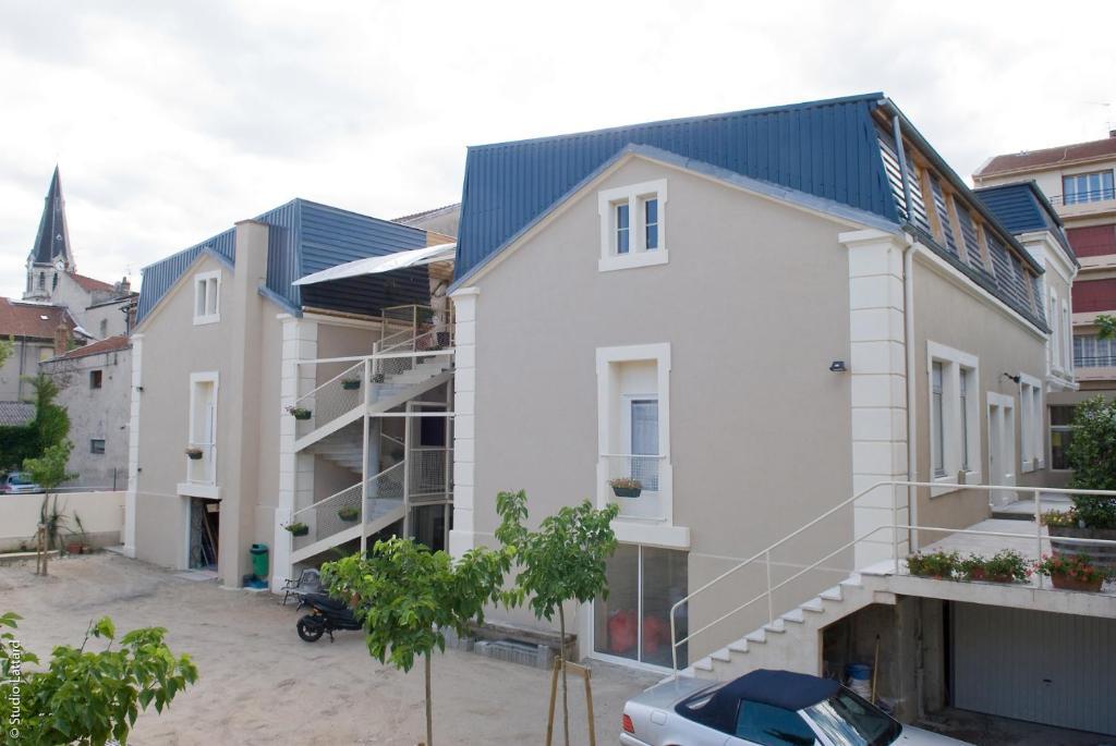 Le Castel Hotel Tain-l'Hermitage Bagian luar foto